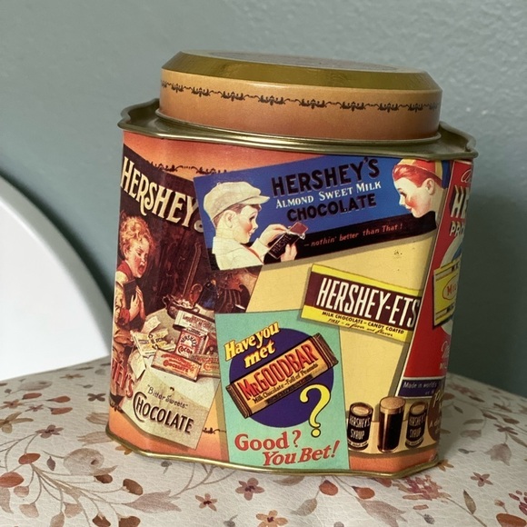 𝅺1995 Hershey’s Vintage Tin Box Collectible - Picture 2 of 7